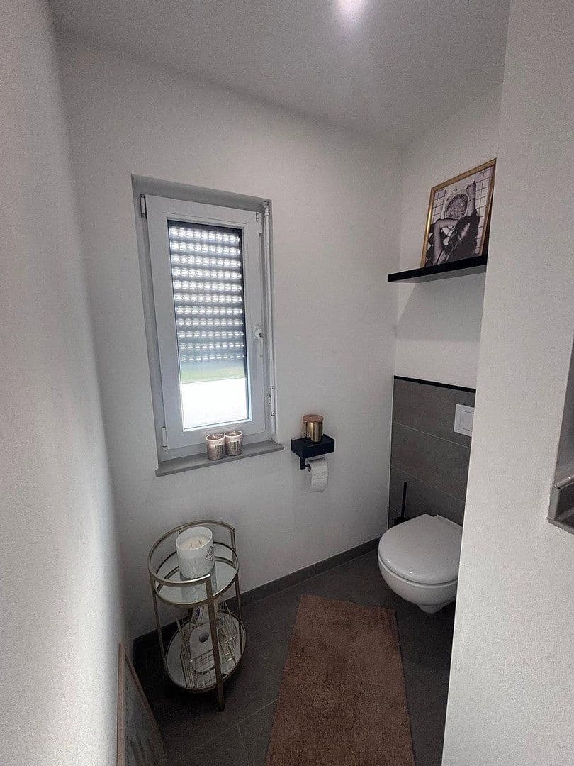 Prodej domu 170 m², pozemek 469 m², Kirchardt, Bádensko-Württembersko Prodej domu 170 m², pozemek 469 m², Kirchardt, Bádensko-Württembersko