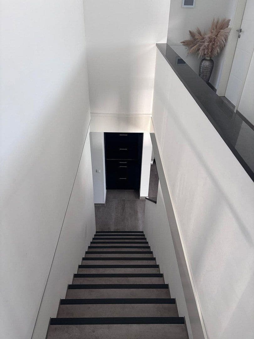 Prodej domu 170 m², pozemek 469 m², Kirchardt, Bádensko-Württembersko Prodej domu 170 m², pozemek 469 m², Kirchardt, Bádensko-Württembersko