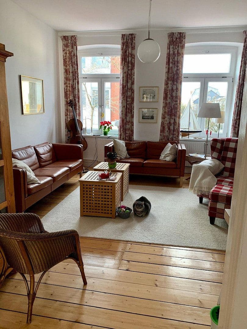 Prodej domu 439 m², pozemek 378 m², Kieler Str. 65, Eckernförde, Šlesvicko-Holštýnsko Prodej domu 439 m², pozemek 378 m², Kieler Str. 65, Eckernförde, Šlesvicko-Holštýnsko