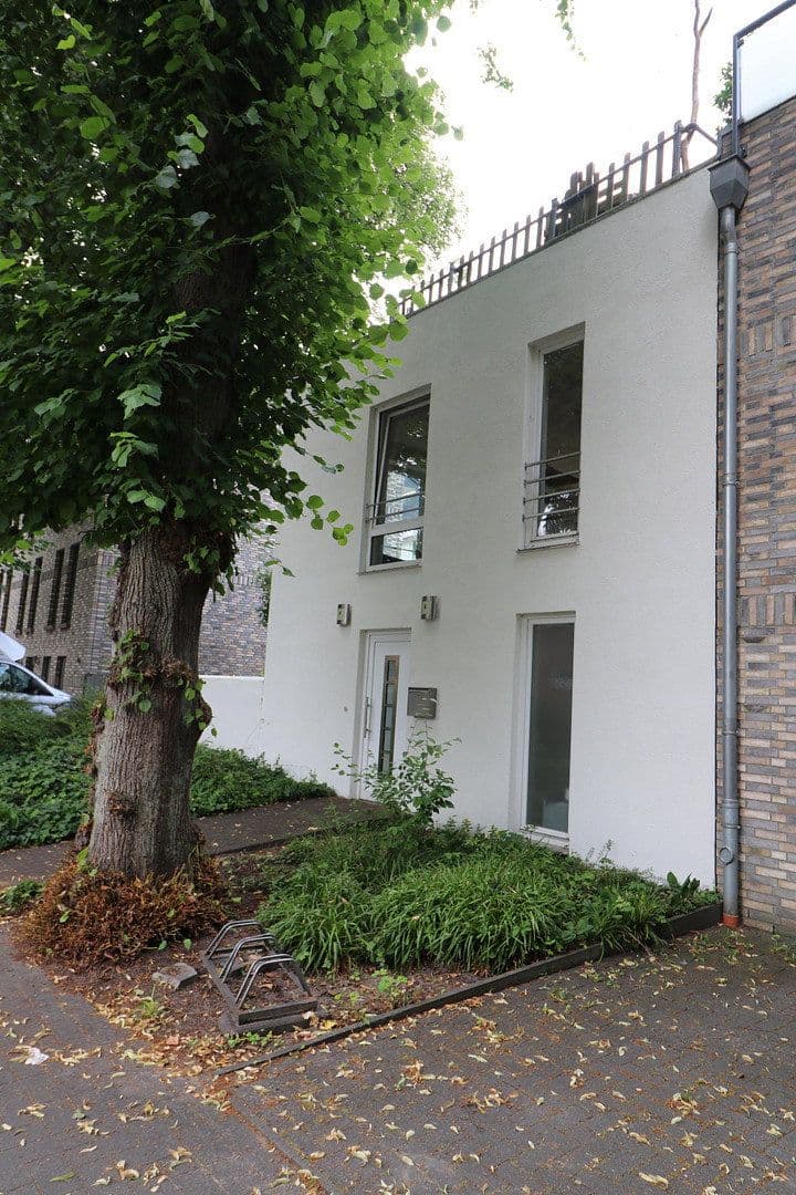 Prodej domu 439 m², pozemek 378 m², Kieler Str. 65, Eckernförde, Šlesvicko-Holštýnsko Prodej domu 439 m², pozemek 378 m², Kieler Str. 65, Eckernförde, Šlesvicko-Holštýnsko