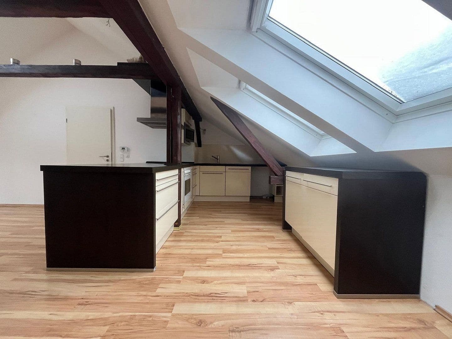 Prodej domu 439 m², pozemek 378 m², Kieler Str. 65, Eckernförde, Šlesvicko-Holštýnsko Prodej domu 439 m², pozemek 378 m², Kieler Str. 65, Eckernförde, Šlesvicko-Holštýnsko