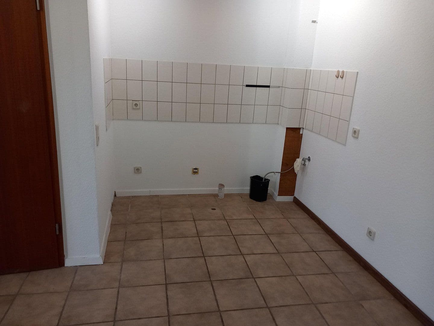 Pronájem bytu 1+1 43 m², Düsseldorf, Severní Porýní-Vestfálsko Pronájem bytu 1+1 43 m², Düsseldorf, Severní Porýní-Vestfálsko