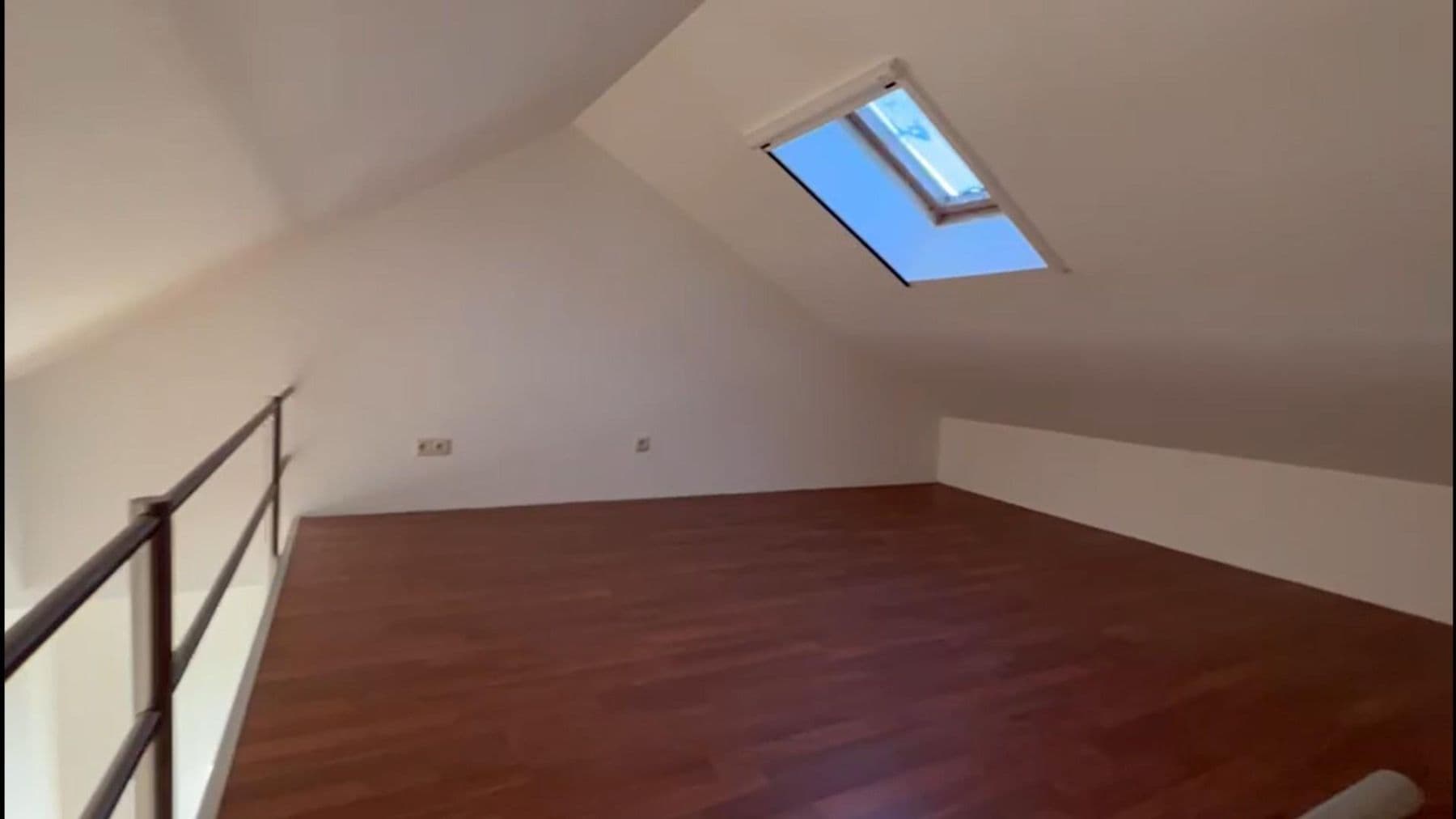 Pronájem bytu 3+1 79 m², Abendstr. 16b, Magdeburg, Sasko-Anhaltsko Pronájem bytu 3+1 79 m², Abendstr. 16b, Magdeburg, Sasko-Anhaltsko