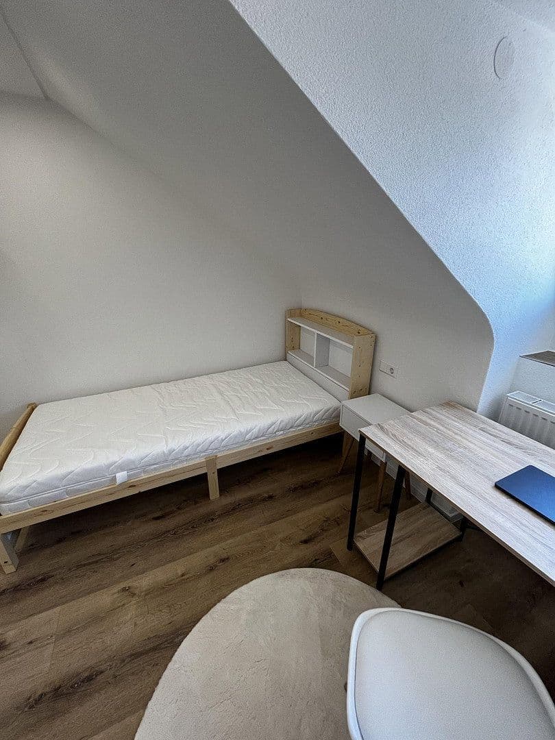 Pronájem bytu 1+1 155 m², Käferflugstraße 24, Heilbronn, Bádensko-Württembersko Pronájem bytu 1+1 155 m², Käferflugstraße 24, Heilbronn, Bádensko-Württembersko