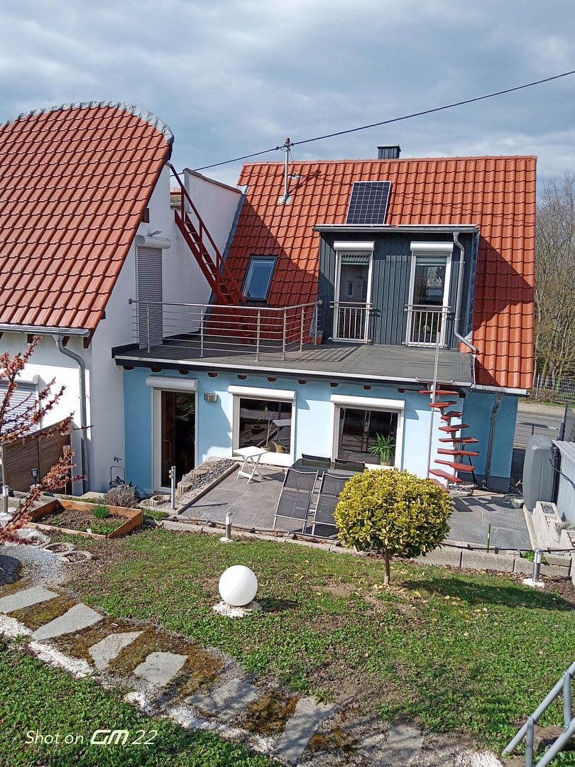 Prodej domu 180 m², pozemek 450 m², Koblenz, Porýní-Falc Prodej domu 180 m², pozemek 450 m², Koblenz, Porýní-Falc