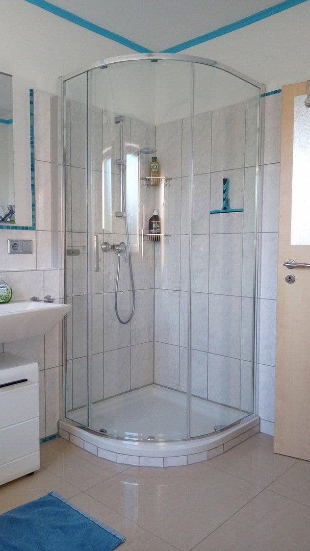 Prodej domu 180 m², pozemek 450 m², Koblenz, Porýní-Falc Prodej domu 180 m², pozemek 450 m², Koblenz, Porýní-Falc