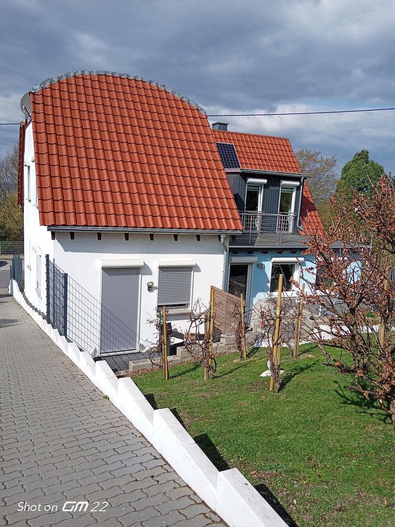 Prodej domu 180 m², pozemek 450 m², Koblenz, Porýní-Falc Prodej domu 180 m², pozemek 450 m², Koblenz, Porýní-Falc