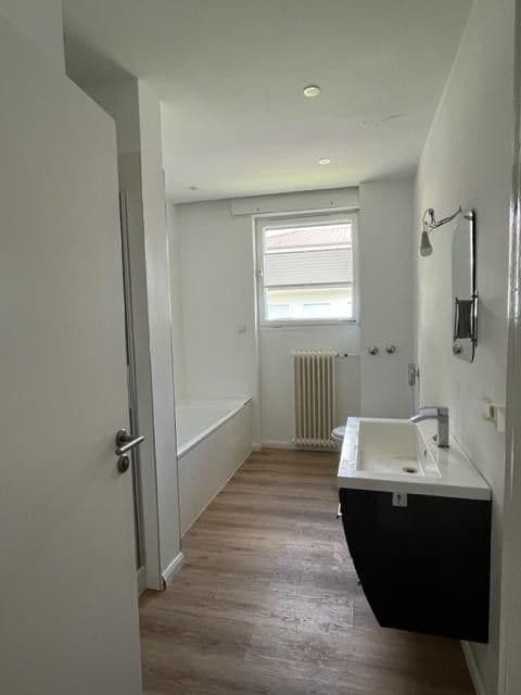 Pronájem domu 275 m², pozemek 1.000 m², Berlin, Berlín Pronájem domu 275 m², pozemek 1.000 m², Berlin, Berlín