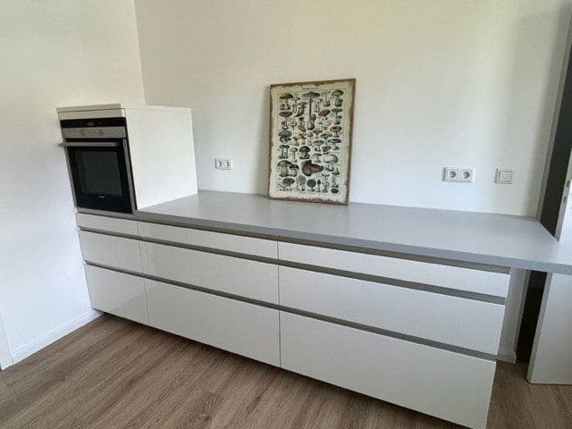 Pronájem domu 275 m², pozemek 1.000 m², Berlin, Berlín Pronájem domu 275 m², pozemek 1.000 m², Berlin, Berlín