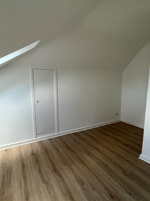 Pronájem domu 275 m², pozemek 1.000 m², Berlin, Berlín Pronájem domu 275 m², pozemek 1.000 m², Berlin, Berlín