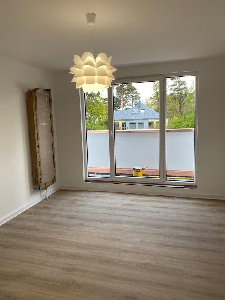 Pronájem domu 275 m², pozemek 1.000 m², Berlin, Berlín Pronájem domu 275 m², pozemek 1.000 m², Berlin, Berlín