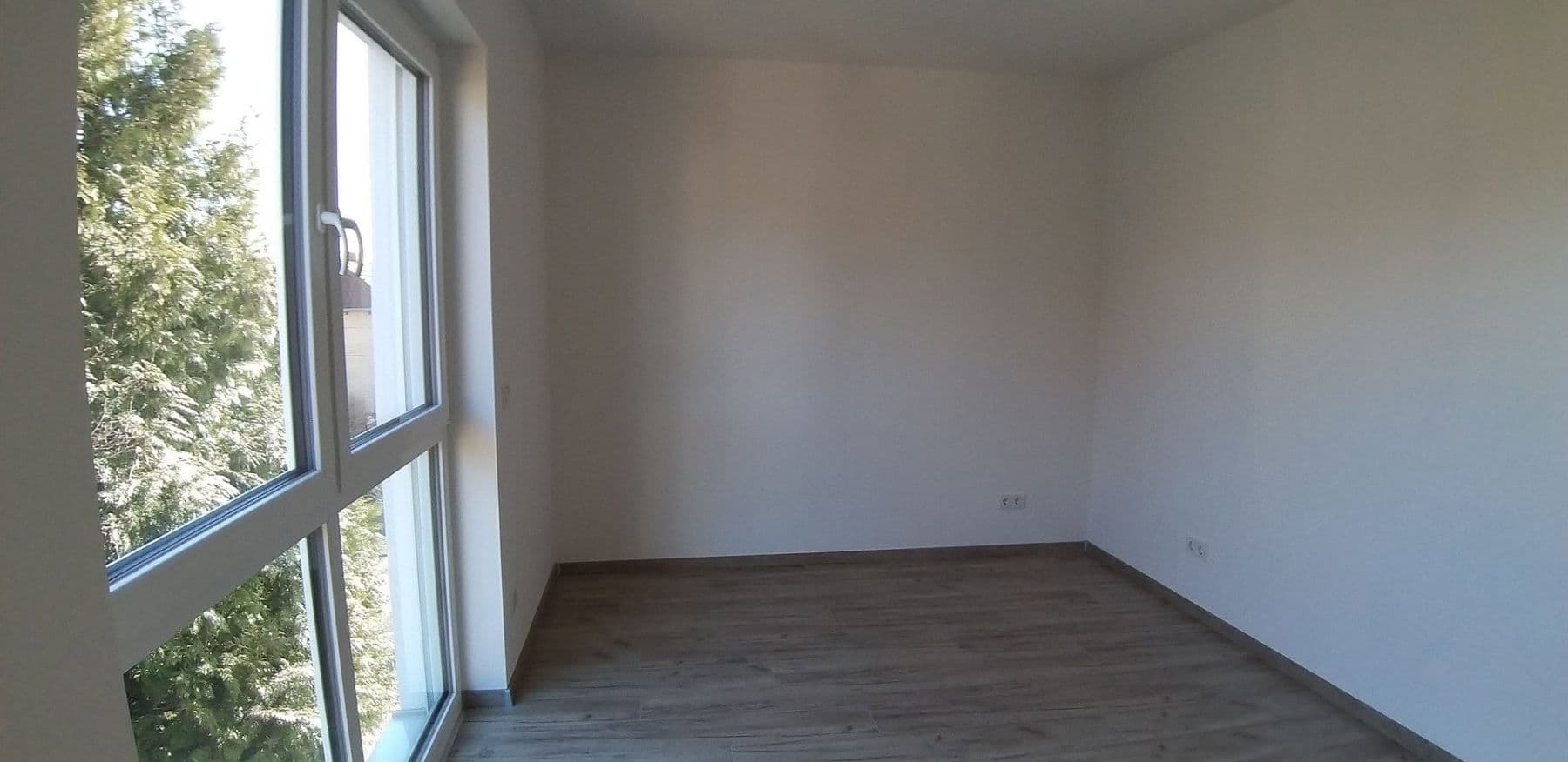 Pronájem bytu 3+kk 98 m², Homburg, Země Sársko Pronájem bytu 3+kk 98 m², Homburg, Země Sársko