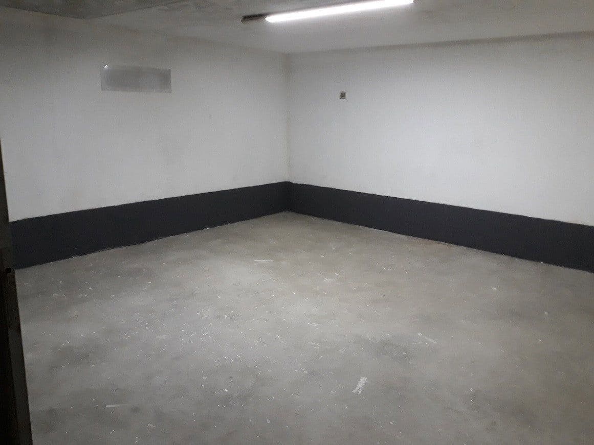 Pronájem garáže 25 m², Klingsorstrasse 10/Stolzingstrasse 4, München, Bavorsko Pronájem garáže 25 m², Klingsorstrasse 10/Stolzingstrasse 4, München, Bavorsko