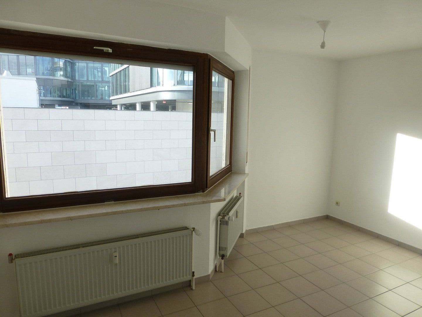 Pronájem bytu 2+1 55 m², Geleitsstr. 32, Offenbach am Main, Hessen Pronájem bytu 2+1 55 m², Geleitsstr. 32, Offenbach am Main, Hessen
