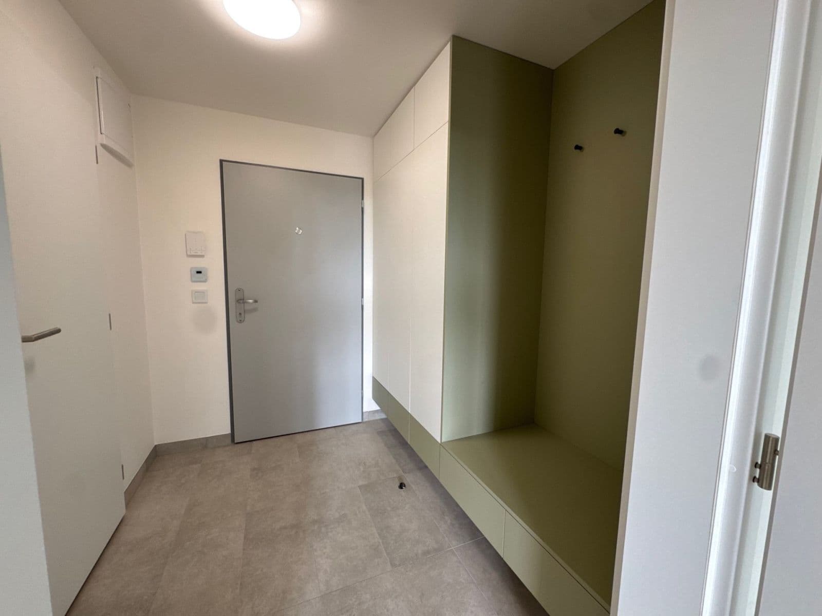 Pronájem bytu 1+kk 33 m², Strančická, Praha, Praha Pronájem bytu 1+kk 33 m², Strančická, Praha, Praha