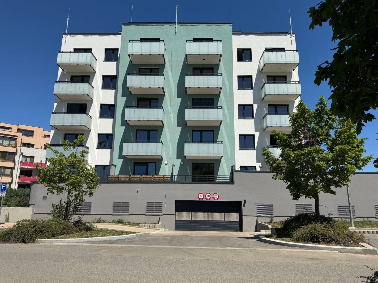 Pronájem bytu 1+kk 33 m², Strančická, Praha, Praha Pronájem bytu 1+kk 33 m², Strančická, Praha, Praha