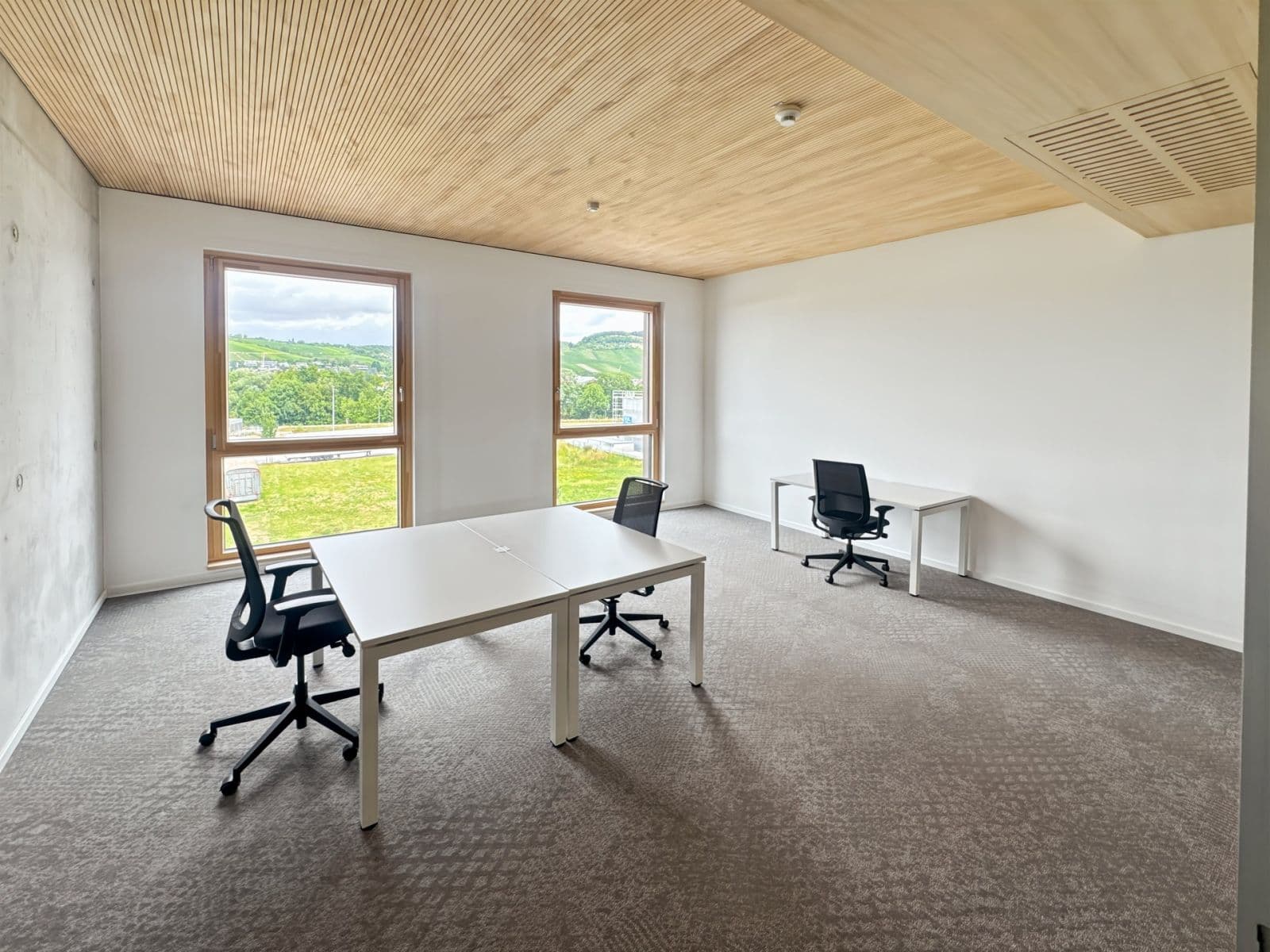 Pronájem kanceláře 600 m², Friedrich-Henning-Straße 17, Metzingen, Bádensko-Württembersko Pronájem kanceláře 600 m², Friedrich-Henning-Straße 17, Metzingen, Bádensko-Württembersko