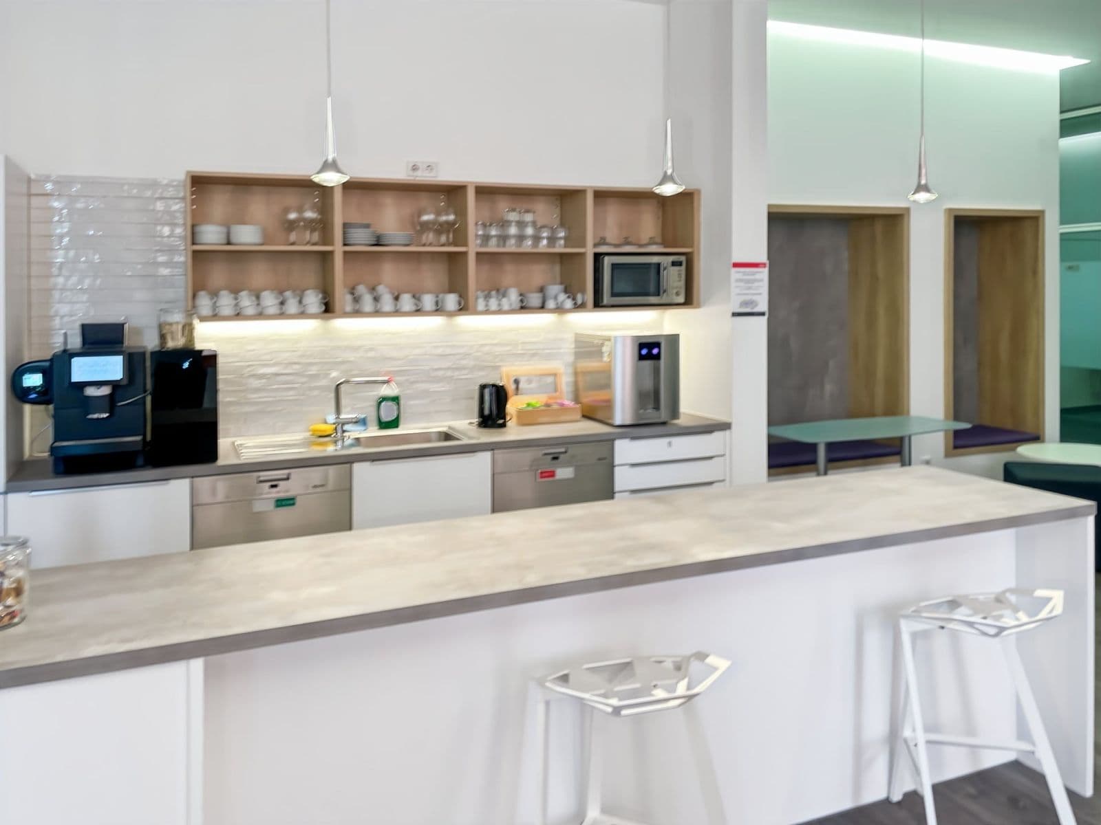 Pronájem kanceláře 2.070 m², Beta-Straße 10a, Unterföhring, Bavorsko Pronájem kanceláře 2.070 m², Beta-Straße 10a, Unterföhring, Bavorsko