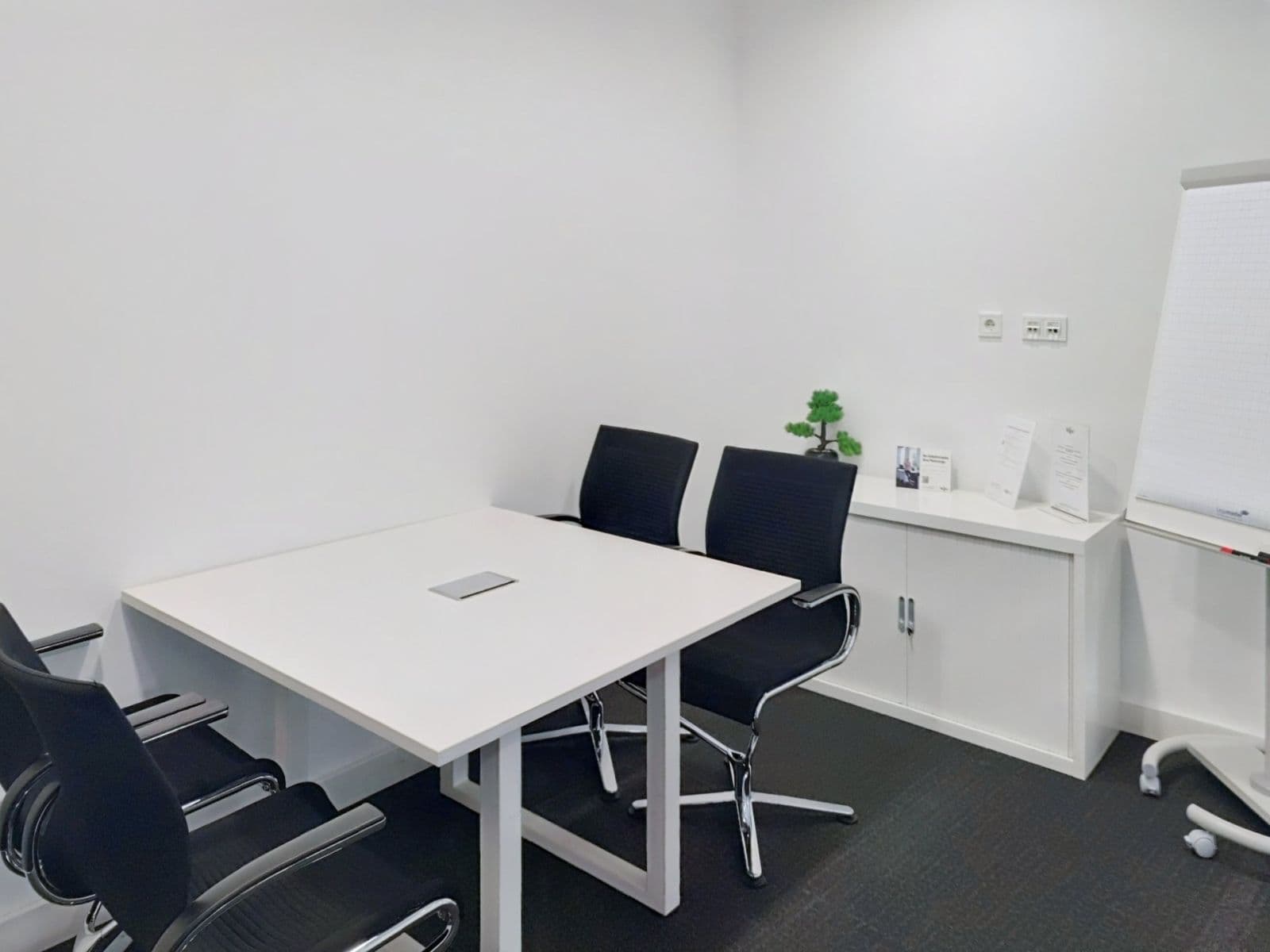 Pronájem kanceláře 933 m², Gontardstraße 11, Berlin, Berlín Pronájem kanceláře 933 m², Gontardstraße 11, Berlin, Berlín