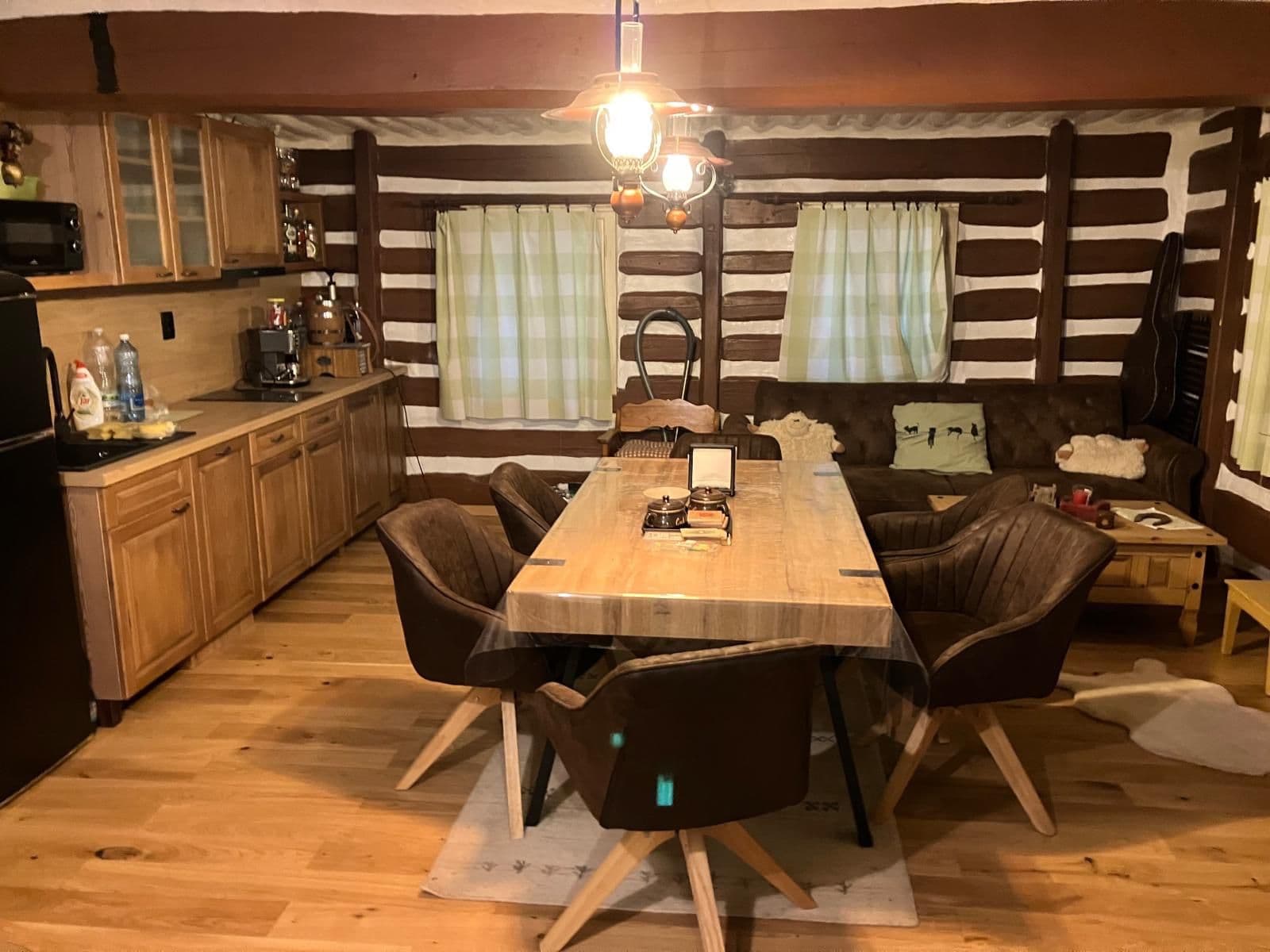 Pronájem chaty, chalupy 130 m², pozemek 10.000 m², Poniklá, Liberecký kraj Pronájem chaty, chalupy 130 m², pozemek 10.000 m², Poniklá, Liberecký kraj