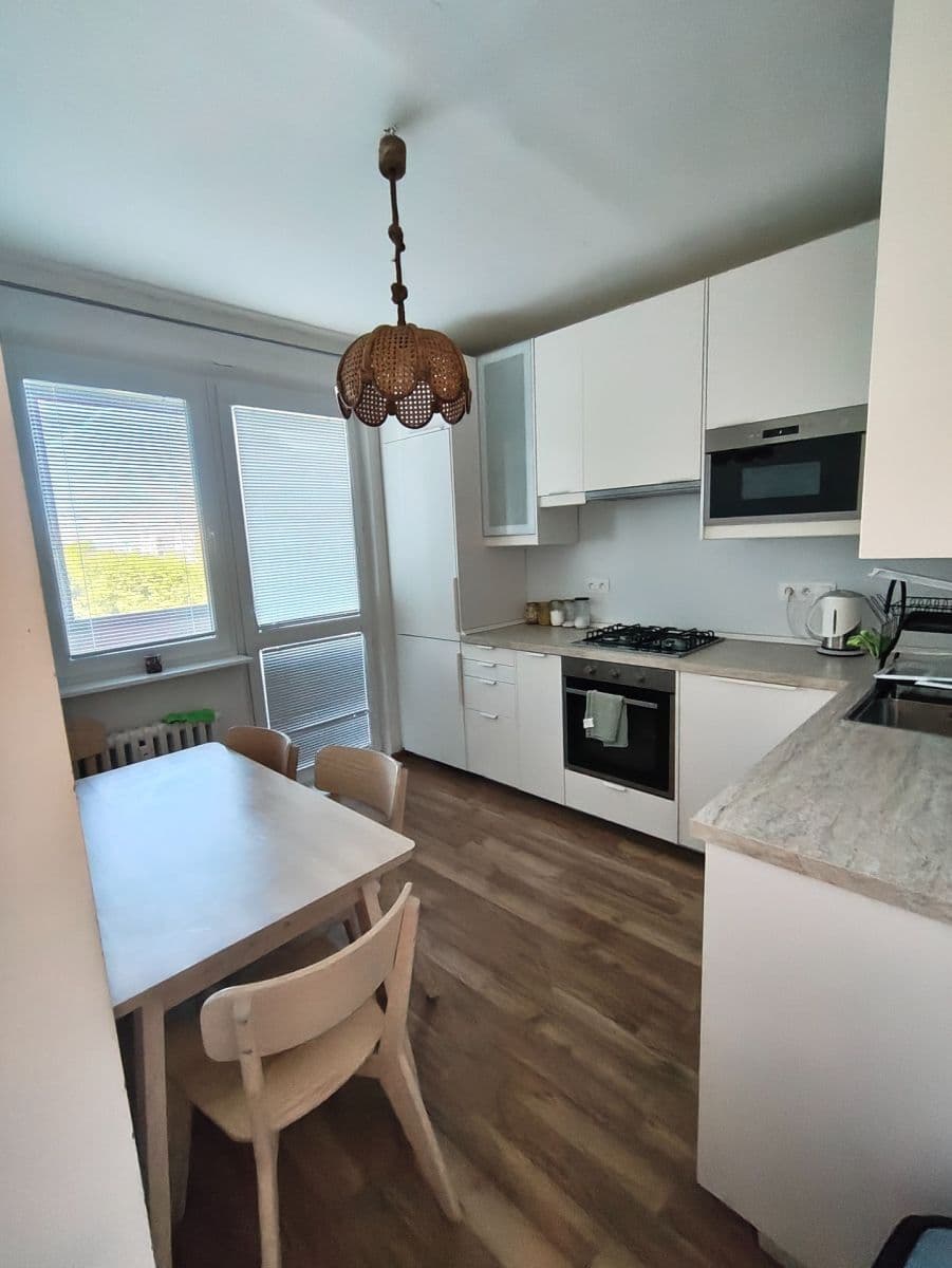 Prodej bytu 3+1 68 m², Holíčska, Petržalka, Bratislavský kraj Prodej bytu 3+1 68 m², Holíčska, Petržalka, Bratislavský kraj