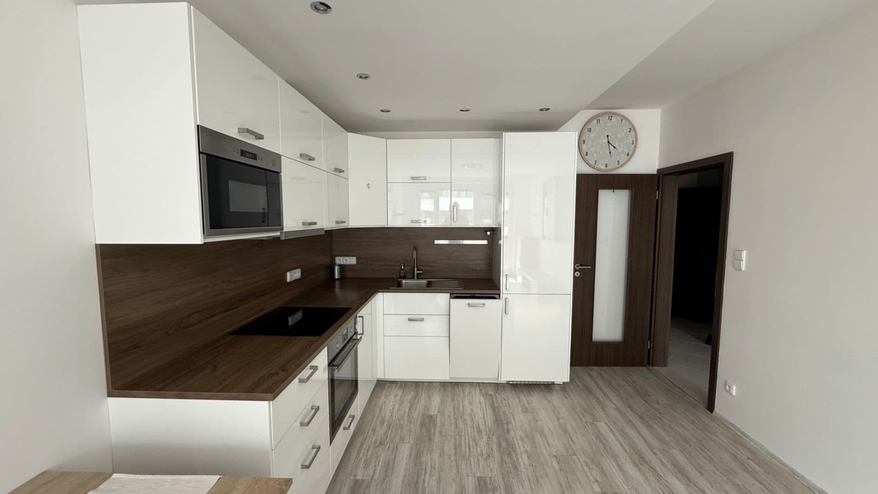 Pronájem bytu 2+kk 53 m², Honzíkova, Praha, Praha Pronájem bytu 2+kk 53 m², Honzíkova, Praha, Praha