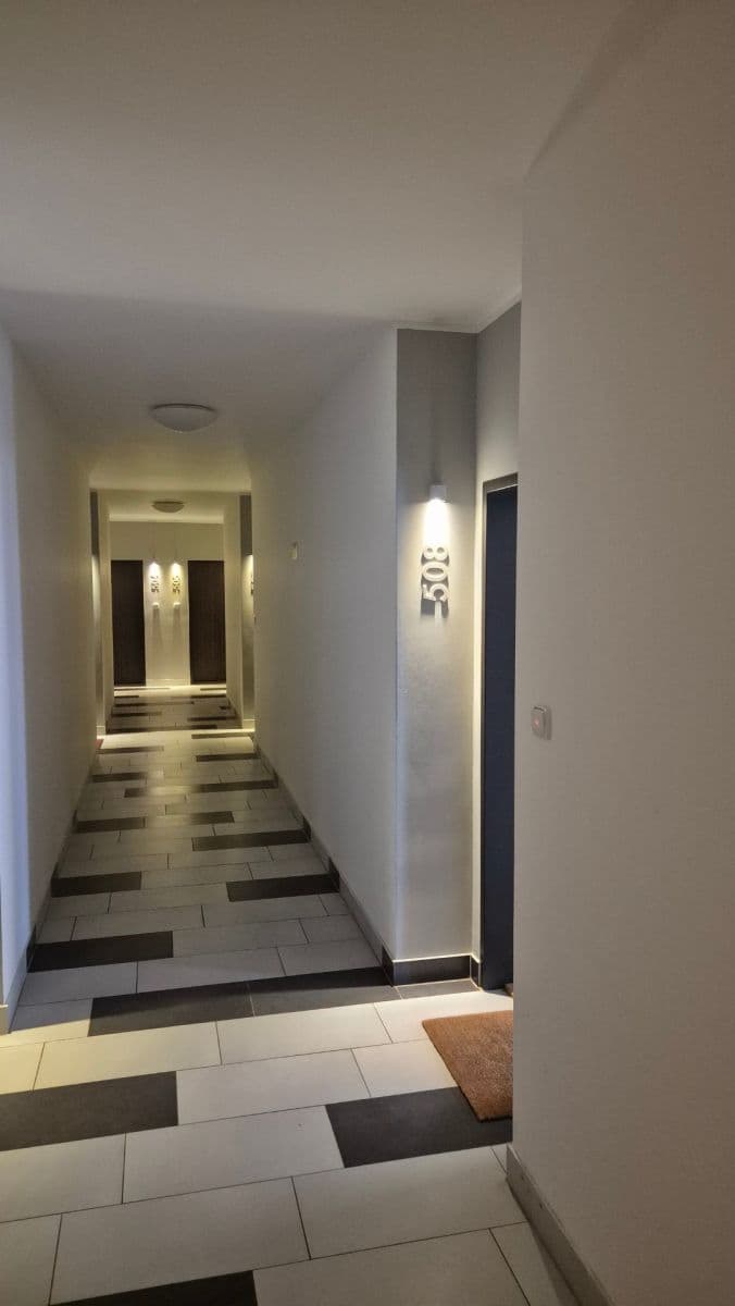 Pronájem bytu 2+kk 53 m², Honzíkova, Praha, Praha Pronájem bytu 2+kk 53 m², Honzíkova, Praha, Praha