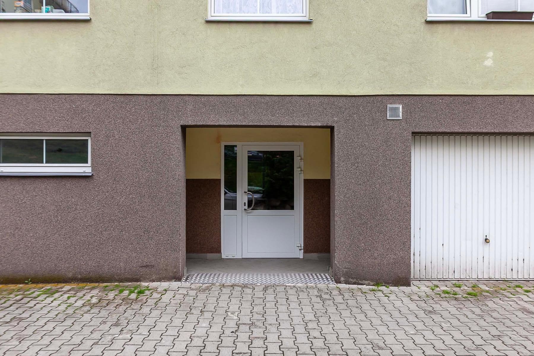 Prodej bytu 1+1 38 m², Pastelová, Liberec, Praha Prodej bytu 1+1 38 m², Pastelová, Liberec, Praha