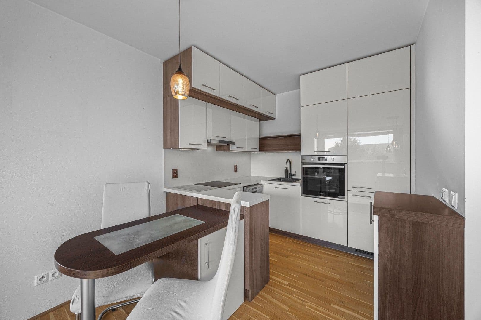Pronájem bytu 2+kk 54 m², Rotavská, Praha, Praha Pronájem bytu 2+kk 54 m², Rotavská, Praha, Praha