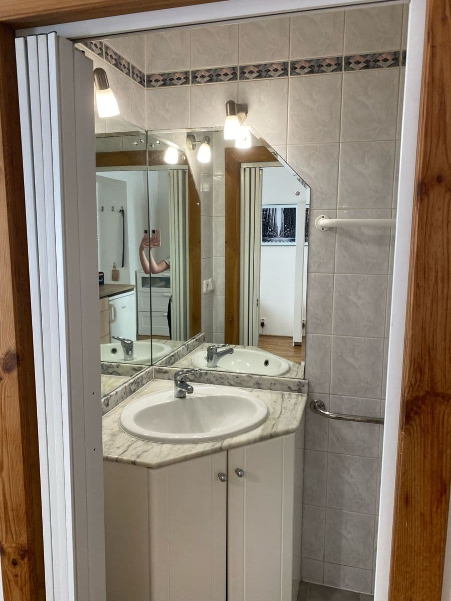 Pronájem bytu 1+kk 26 m², Benešovská, Praha, Praha Pronájem bytu 1+kk 26 m², Benešovská, Praha, Praha