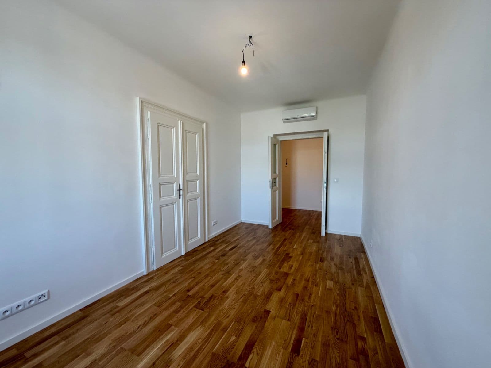 Prodej bytu 2+1 51 m², Radlická, Praha, Praha Prodej bytu 2+1 51 m², Radlická, Praha, Praha