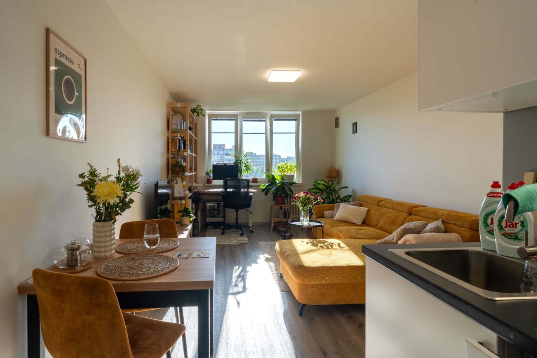 Prodej bytu 2+kk 44 m², Jiránkova, Praha, Praha Prodej bytu 2+kk 44 m², Jiránkova, Praha, Praha