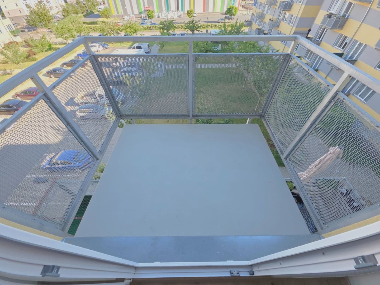 Pronájem bytu 1+kk 33 m², Jaroslava Holečka, Kladno, Středočeský kraj Pronájem bytu 1+kk 33 m², Jaroslava Holečka, Kladno, Středočeský kraj