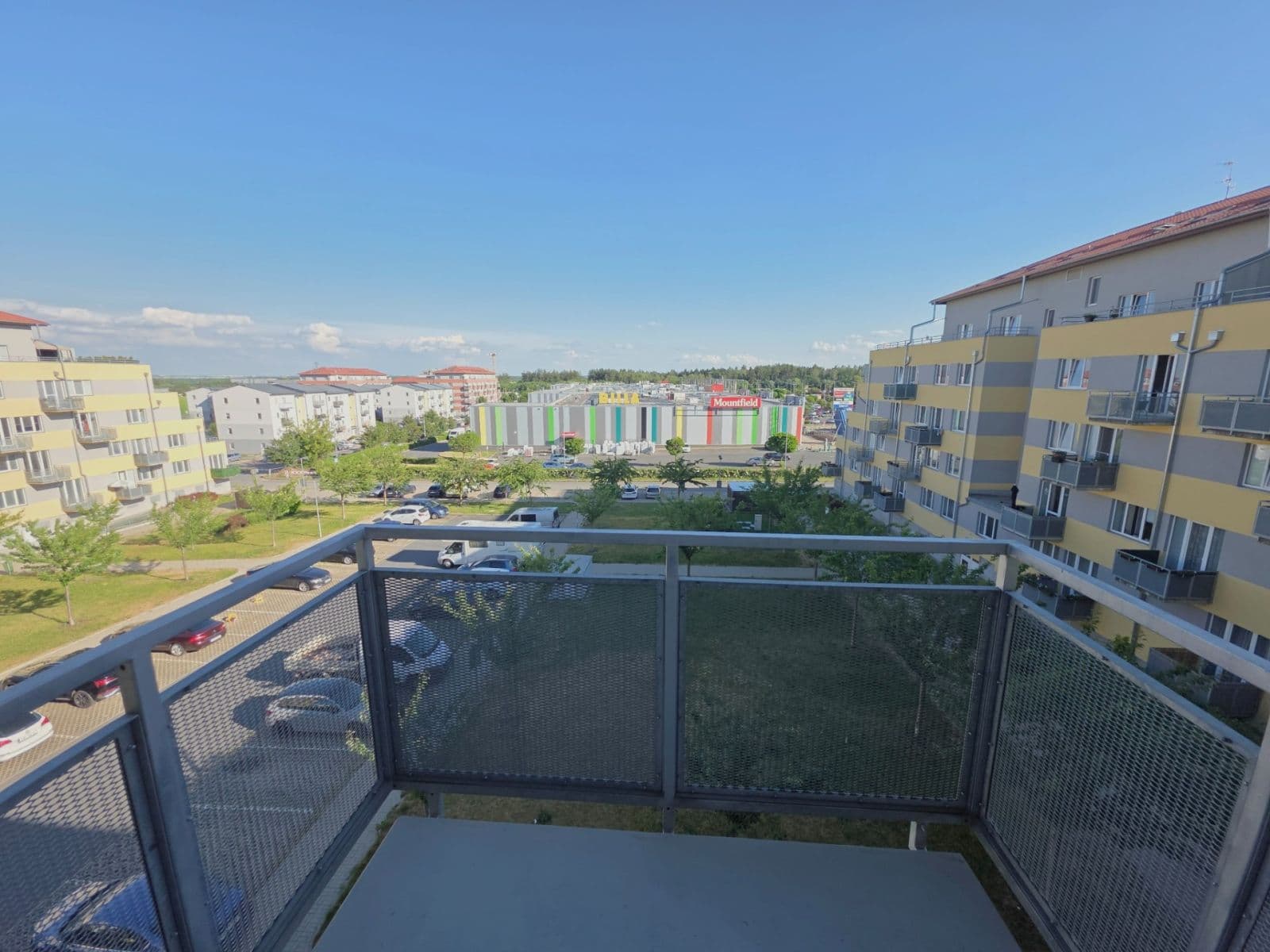 Pronájem bytu 1+kk 33 m², Jaroslava Holečka, Kladno, Středočeský kraj Pronájem bytu 1+kk 33 m², Jaroslava Holečka, Kladno, Středočeský kraj