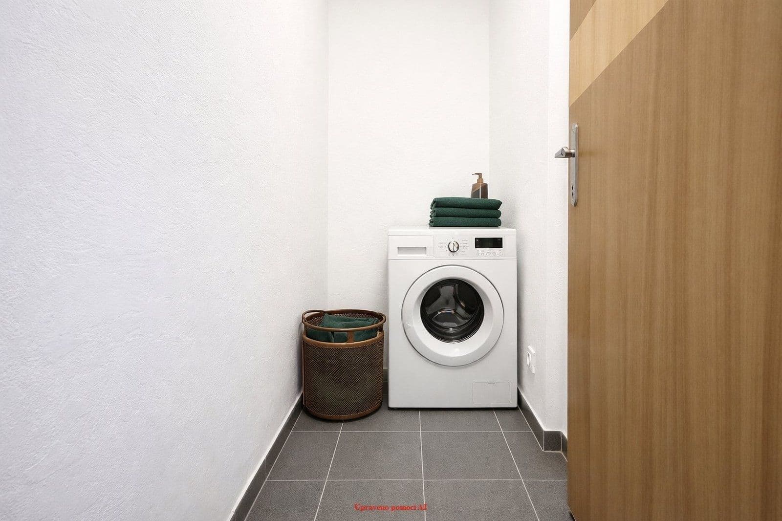 Pronájem bytu 3+1 72 m², Jurkovičova, Karviná, Moravskoslezský kraj Pronájem bytu 3+1 72 m², Jurkovičova, Karviná, Moravskoslezský kraj