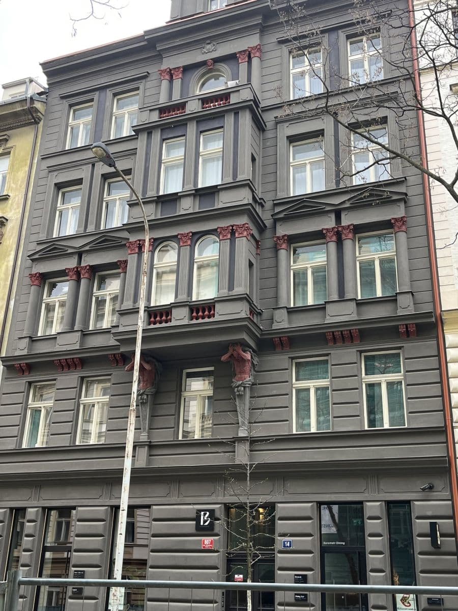 Pronájem garáže 12 m², Sázavská, Praha, Praha Pronájem garáže 12 m², Sázavská, Praha, Praha