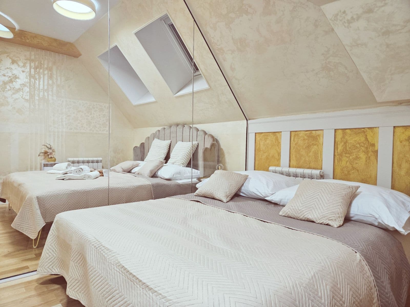 Prodej bytu 1+kk 36 m², Washingtonova, Praha, Praha Prodej bytu 1+kk 36 m², Washingtonova, Praha, Praha