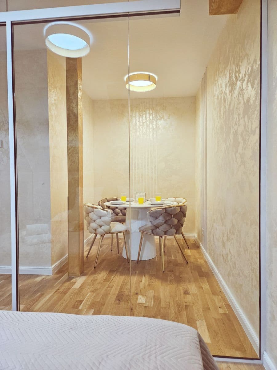 Prodej bytu 1+kk 36 m², Washingtonova, Praha, Praha Prodej bytu 1+kk 36 m², Washingtonova, Praha, Praha