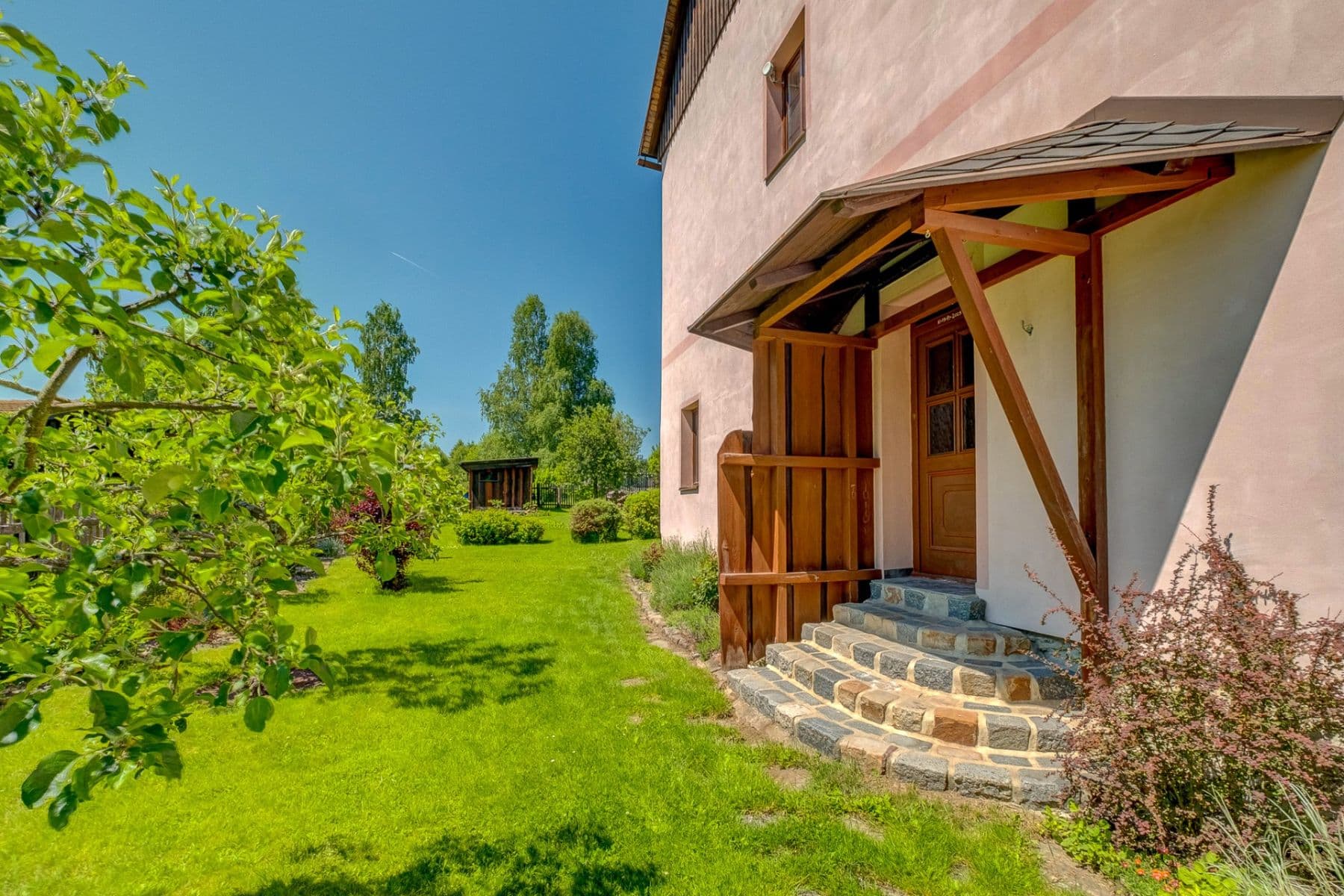Prodej domu 254 m², pozemek 640 m², Česká, Volary, Jihočeský kraj Prodej domu 254 m², pozemek 640 m², Česká, Volary, Jihočeský kraj