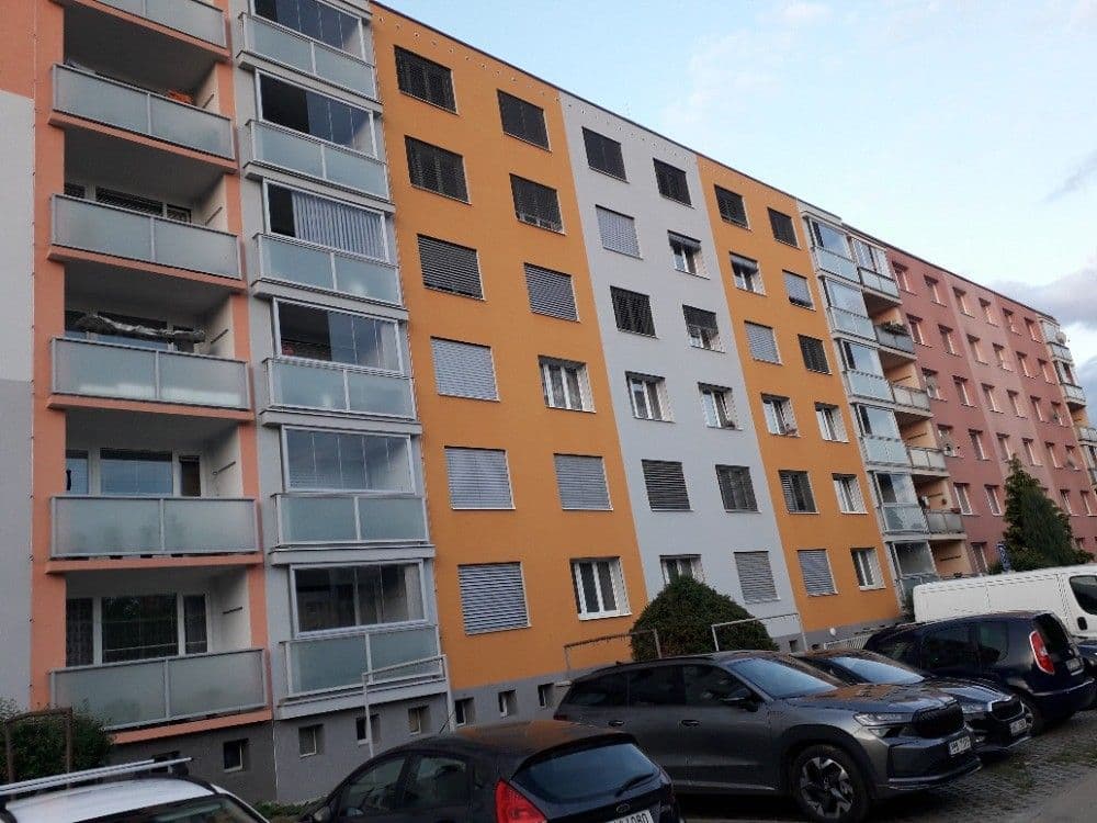 Pronájem bytu 2+1 52 m², Tř. 1. máje, Přeštice, Plzeňský kraj Pronájem bytu 2+1 52 m², Tř. 1. máje, Přeštice, Plzeňský kraj