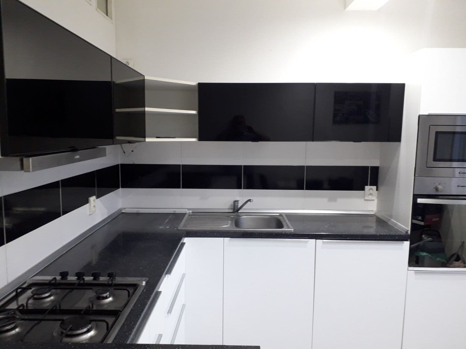Pronájem bytu 2+1 52 m², Tř. 1. máje, Přeštice, Plzeňský kraj Pronájem bytu 2+1 52 m², Tř. 1. máje, Přeštice, Plzeňský kraj