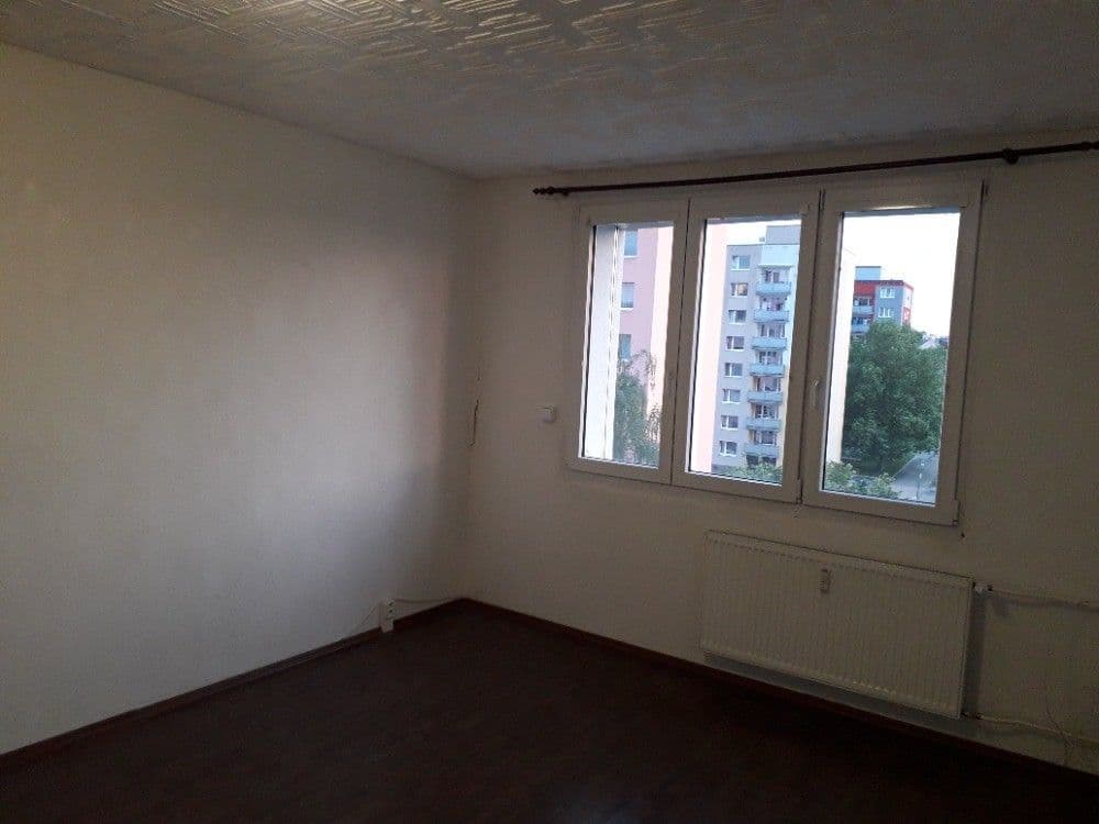 Pronájem bytu 2+1 52 m², Tř. 1. máje, Přeštice, Plzeňský kraj Pronájem bytu 2+1 52 m², Tř. 1. máje, Přeštice, Plzeňský kraj
