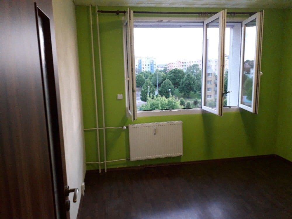 Pronájem bytu 2+1 52 m², Tř. 1. máje, Přeštice, Plzeňský kraj Pronájem bytu 2+1 52 m², Tř. 1. máje, Přeštice, Plzeňský kraj