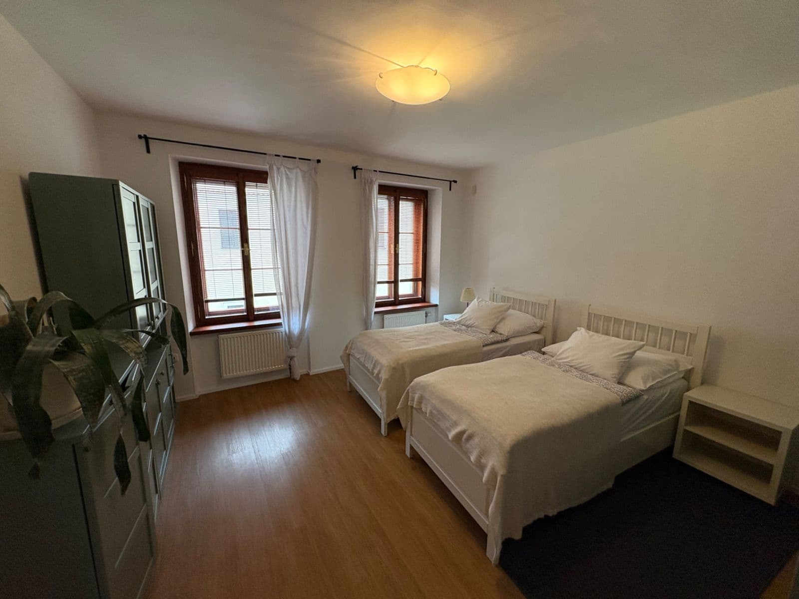 Pronájem bytu 5+1 141 m², Konviktská, Praha, Praha Pronájem bytu 5+1 141 m², Konviktská, Praha, Praha