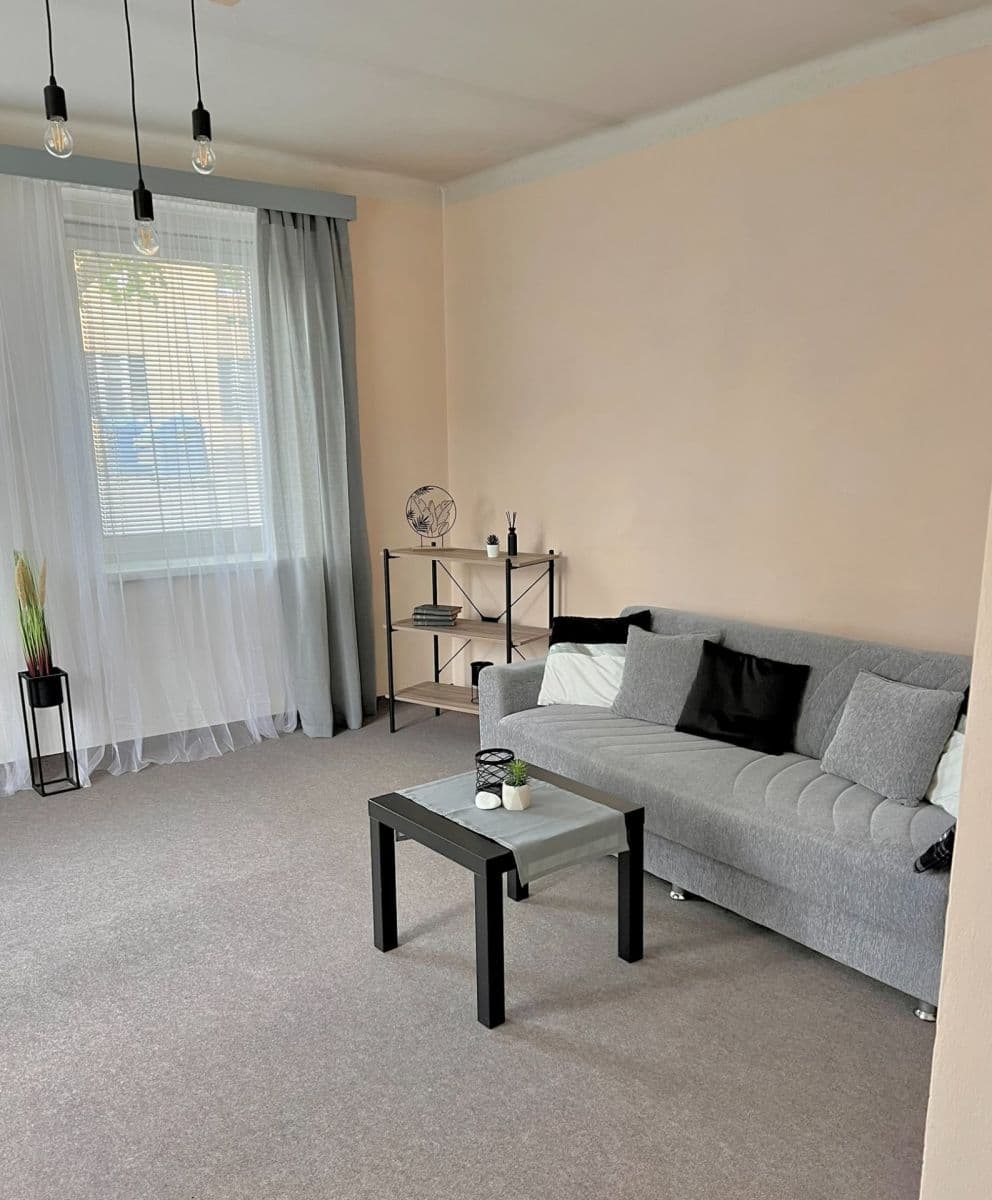 Prodej domu 145 m², pozemek 1.679 m², Tyršova, Žiželice, Středočeský kraj Prodej domu 145 m², pozemek 1.679 m², Tyršova, Žiželice, Středočeský kraj