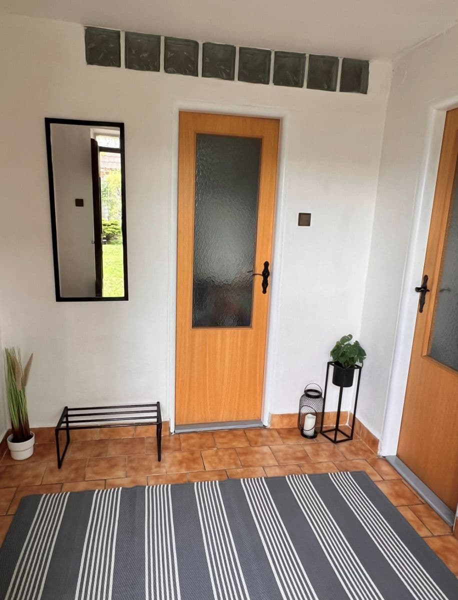 Prodej domu 145 m², pozemek 1.679 m², Tyršova, Žiželice, Středočeský kraj Prodej domu 145 m², pozemek 1.679 m², Tyršova, Žiželice, Středočeský kraj