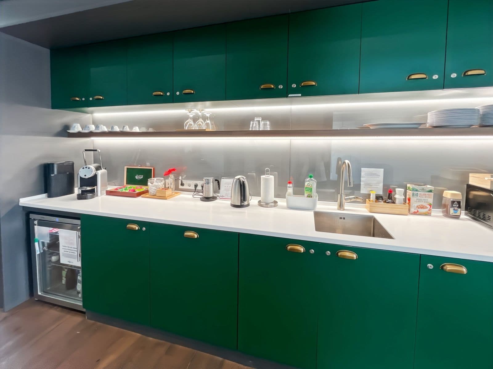 Pronájem kanceláře 2.465 m², Siezenheimer straße, Salzburg, Salcbursko Pronájem kanceláře 2.465 m², Siezenheimer straße, Salzburg, Salcbursko