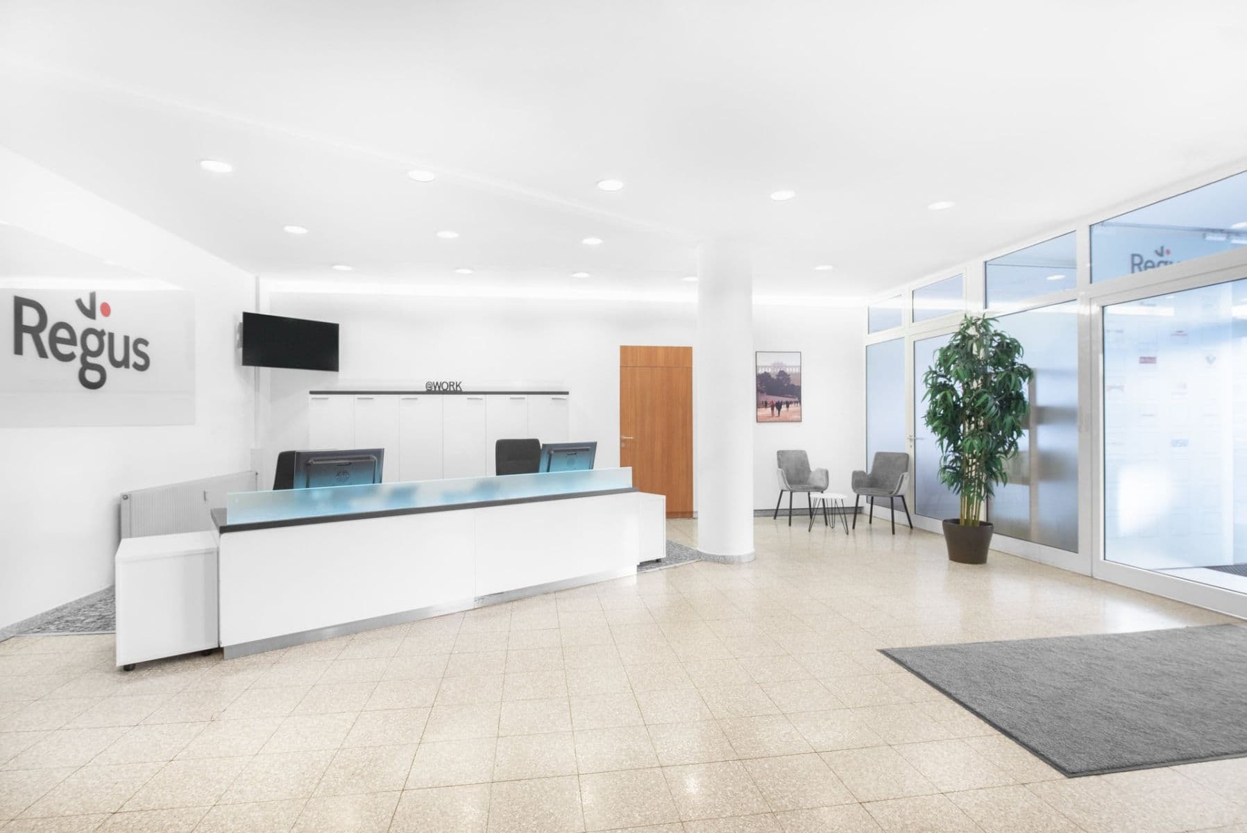 Pronájem kanceláře 3.000 m², Simmeringer Hauptstrasse, Vienna, Wien Pronájem kanceláře 3.000 m², Simmeringer Hauptstrasse, Vienna, Wien