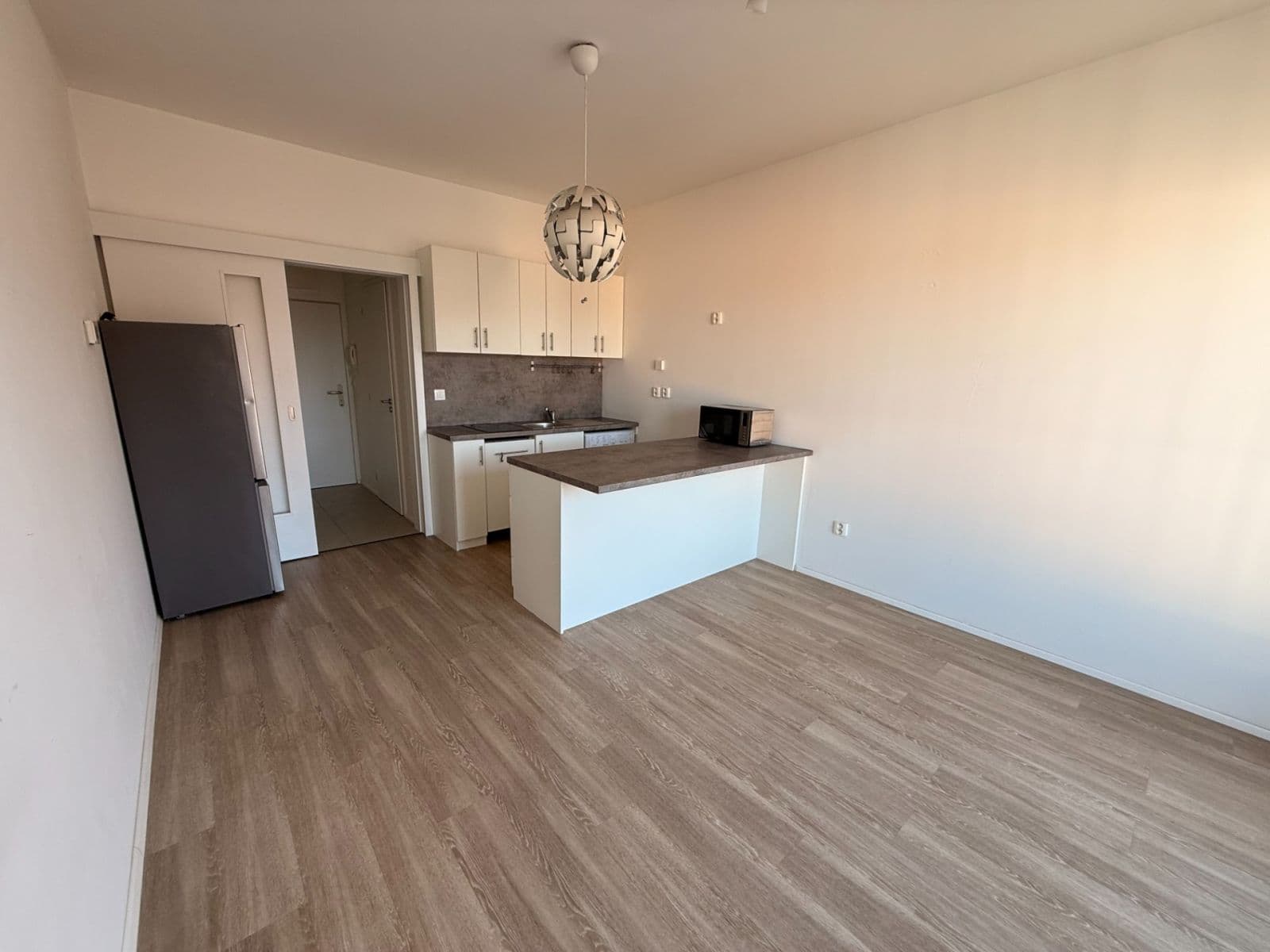 Pronájem bytu 1+kk 25 m², Přadlácká, Brno, Jihomoravský kraj Pronájem bytu 1+kk 25 m², Přadlácká, Brno, Jihomoravský kraj