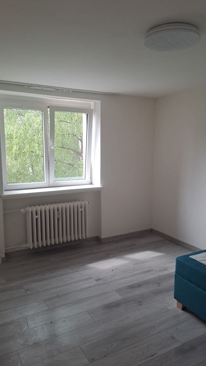 Prodej bytu 1+1 32 m², Sevastopolská, Kladno, Středočeský kraj Prodej bytu 1+1 32 m², Sevastopolská, Kladno, Středočeský kraj